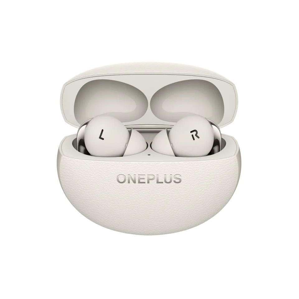 OnePlus Buds Pro 3 con custodia bianca
